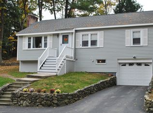 6 Dixville St, Nashua, NH 03063