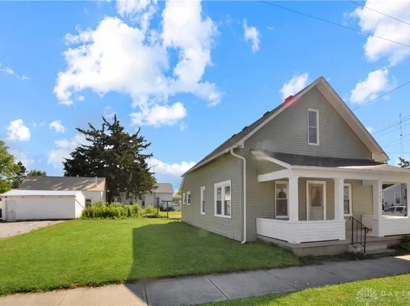 131 E Washington St, New Madison, OH 45346