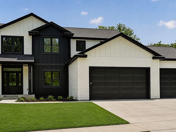 2nd image of 3730 Stonehedge Dr NE