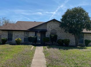 1902 Windsong Trl, Richardson, TX 75081