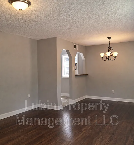 2984 Birchdale Dr — Photo 2