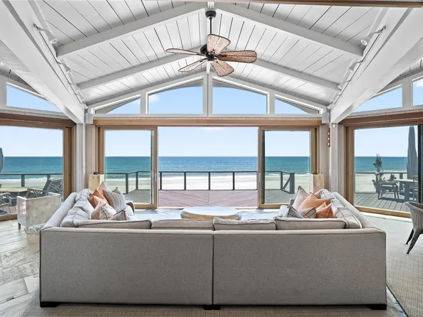 174 Dune Road, Quogue, NY 11959