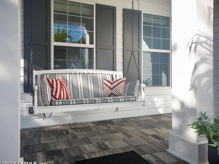 99 Weathered Edge Dr — Photo 4
