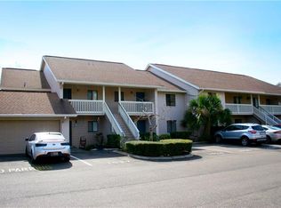 3704 Greenery Ct APT 104, Tampa, FL 33618