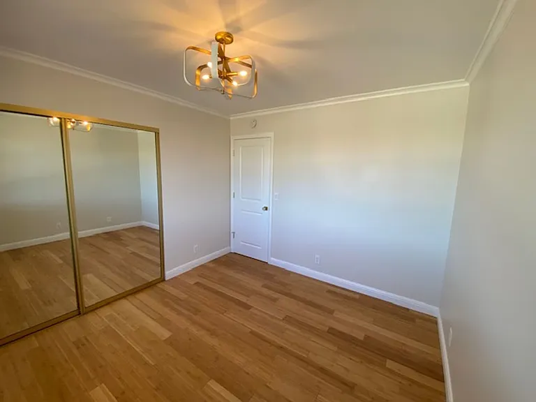 2121 David Ave — Photo 37