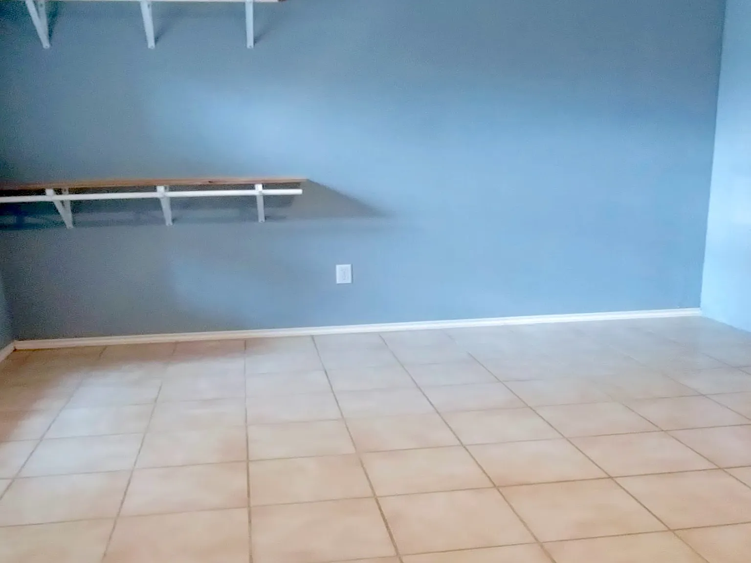 401 Thicket Ln — Photo 1