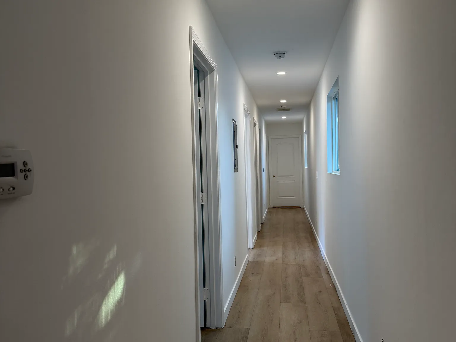 4 bed, 1200 sqft, $3,799 — Photo 3