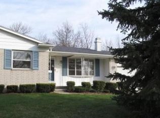 1408 Greenview Dr, Grand Blanc, MI