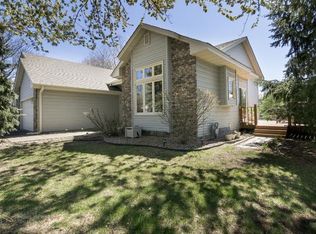 134 Canterbury Rd, Circle Pines, MN 55014