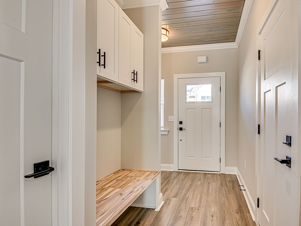 Entry facing front door