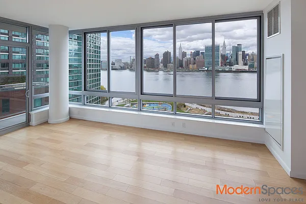 Sold by Modern Spaces | media 1