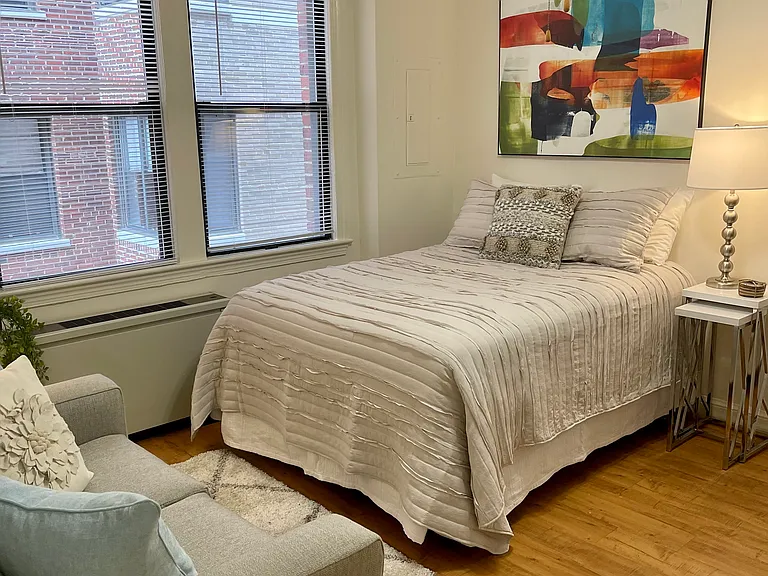 Shoremeade Apartments — Photo 6