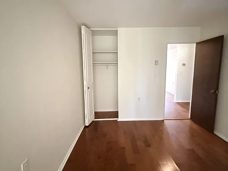 25 Heather Pl — Photo 7