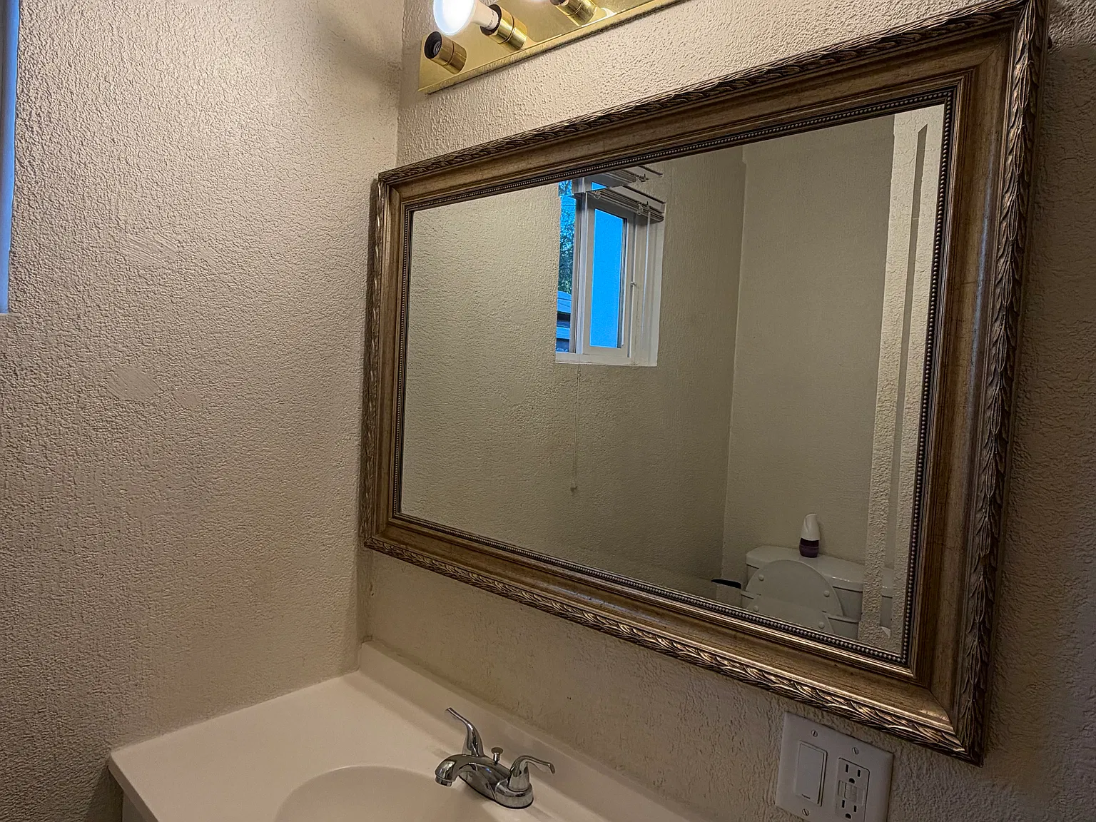 4 bed, 1276 sqft, $1,000 — Photo 4