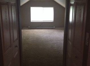 5050 W Wolfram St, Chicago, IL 60641
