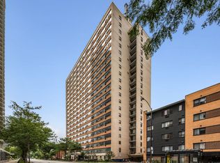 6030 N Sheridan Rd APT 512, Chicago, IL 60660