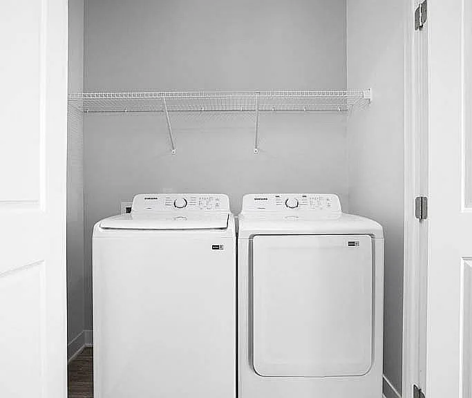 Modern Laundry Room