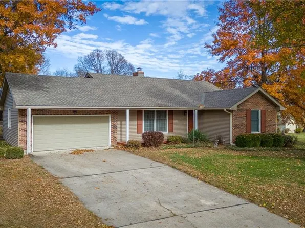 1218 C E King St, Excelsior Springs, MO 64024