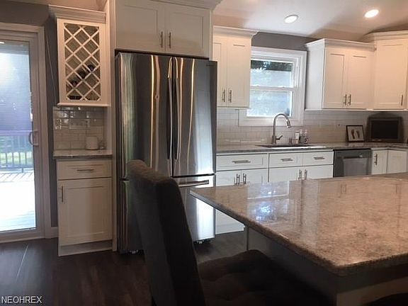 4th image of 6038 Dorothy Dr