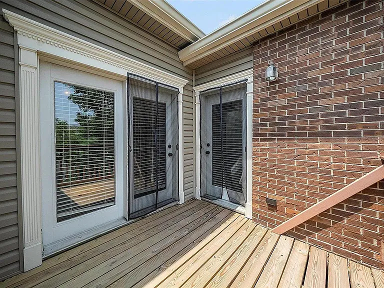 1025 N Spoede Rd — Photo 10