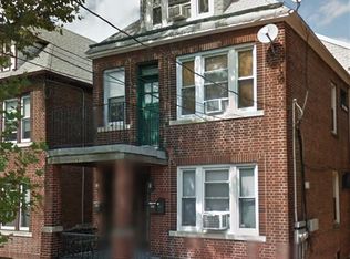 298 Stegman Pkwy, Jersey City, NJ 07305