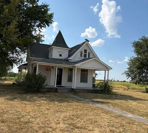 3rd image of 22160 Main Street