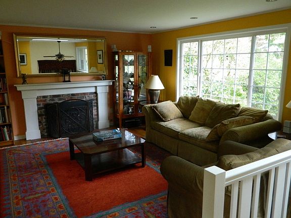 5th image of 9105 170th Ave NE