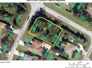 1872 SW Dreyfuss Blvd, Port Saint Lucie, FL 34953