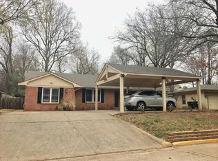 805 Elmwood Dr, Norman, OK 73072