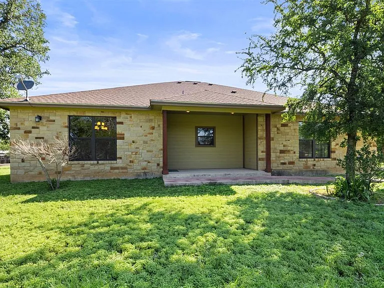 1404 Kings Valley Dr — Photo 28