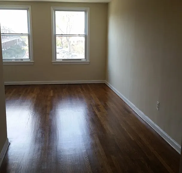 1101 - 1113 19th St NE — Photo 6