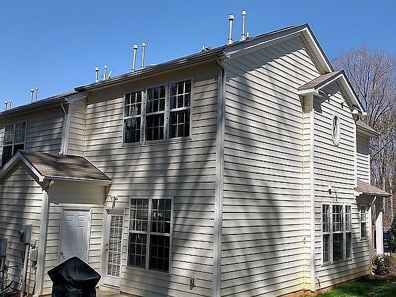 View of back and side