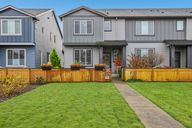 NE 22nd Cir-S2511-001.jpg