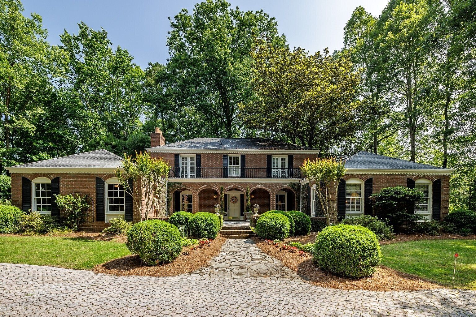222 Burdette Rd, Sandy Springs, GA 30327 Zillow