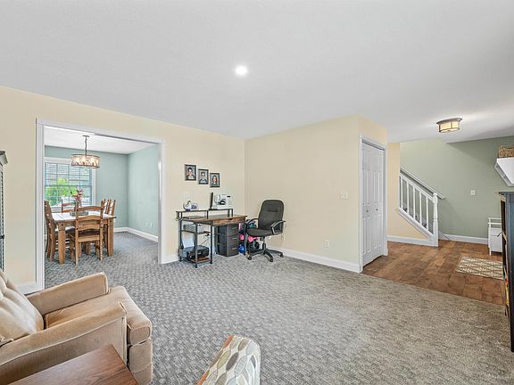 5th image of 1209 W Dove Cir