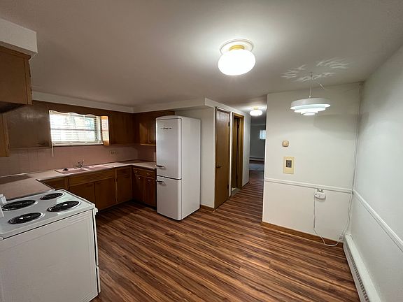 5th image of 826 S Weyant Ave #826
