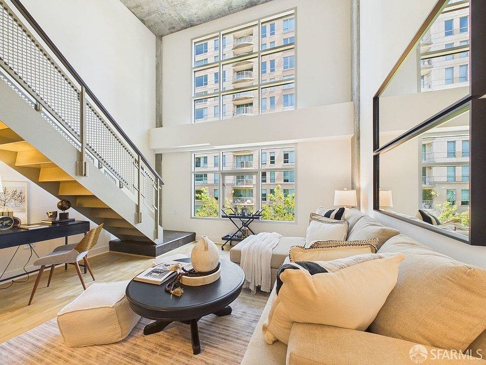 1st image of 200 Brannan St APT 315