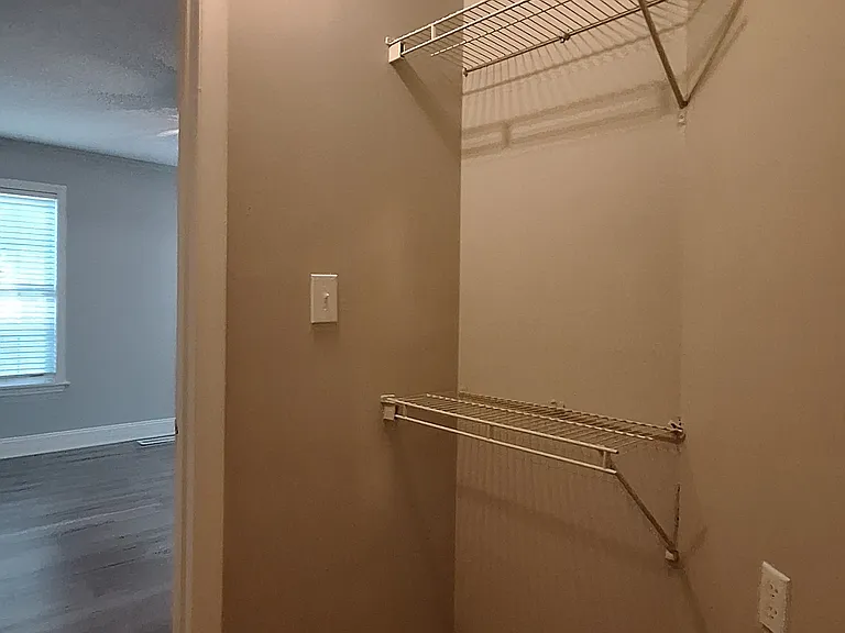 2811 Sparger Rd — Photo 28