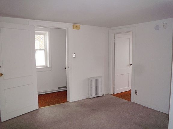 4th image of 4106 N Octavia Ave