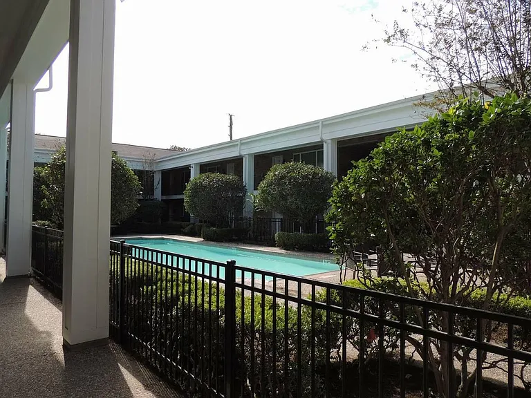 5333 Richmond Ave #3 — Photo 9