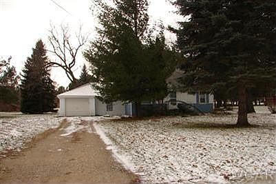 3rd image of 719 Woodward Ave