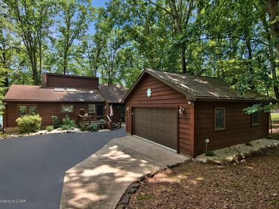 442 W Lake Valley Dr, Hazleton, PA, 18202