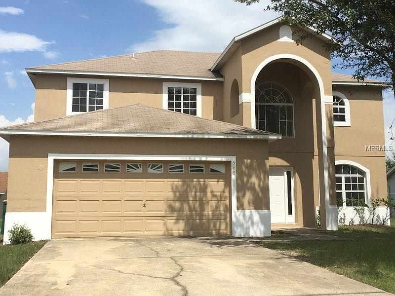 1st image of 548 Brentford Ct