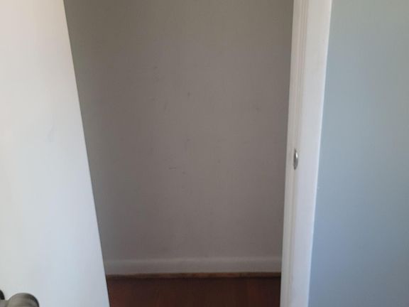 4th image of 4910 Wellborn Dr