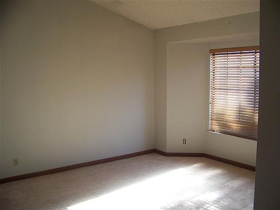 2nd image of 8481 Thornfield Dr