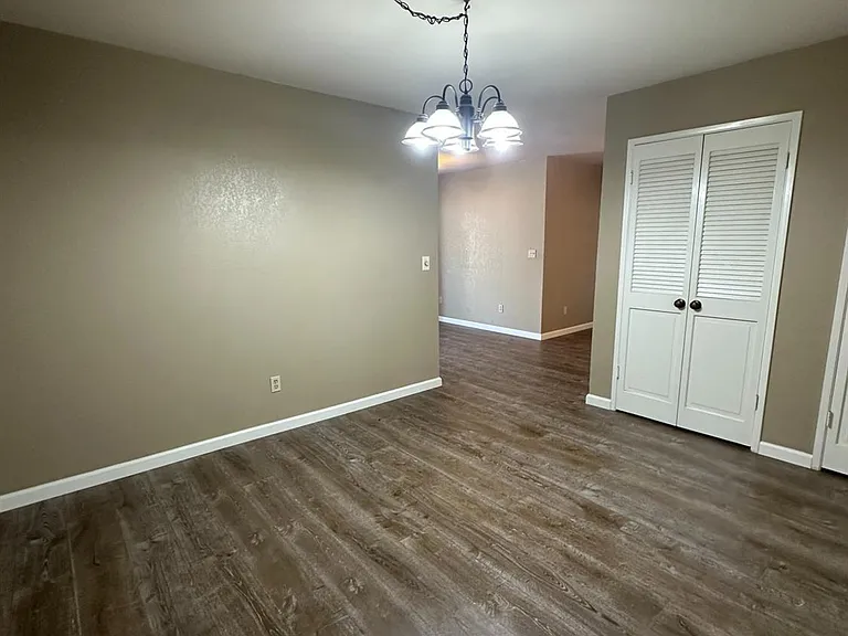 5072 N Forkner Ave — Photo 7