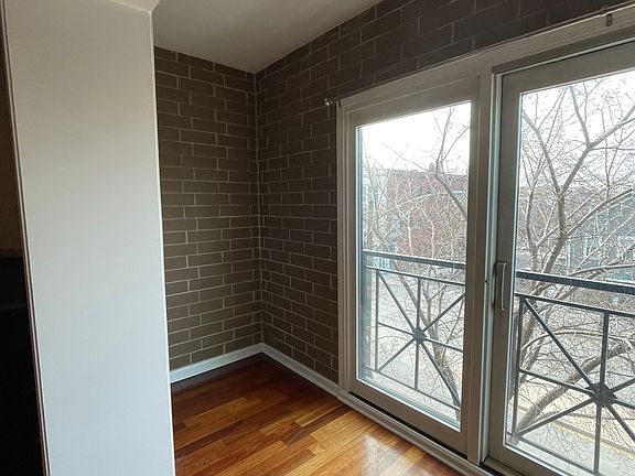 5th image of 1457 N Ashland Ave APT 4S