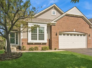 1843 Hampshire Dr, Hoffman Estates, IL 60192