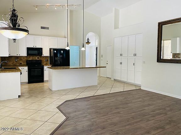 5th image of 5761 W Park Ave