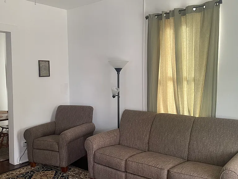 105 S Cherokee St — Photo 10